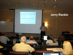 Jerry Rankin teaching a room of traders